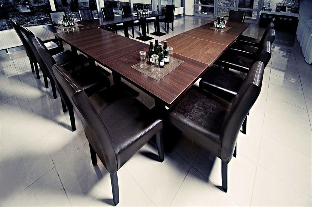 ברנו Hotel Cyro מראה חיצוני תמונה