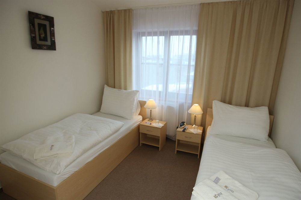 ברנו Hotel Cyro מראה חיצוני תמונה
