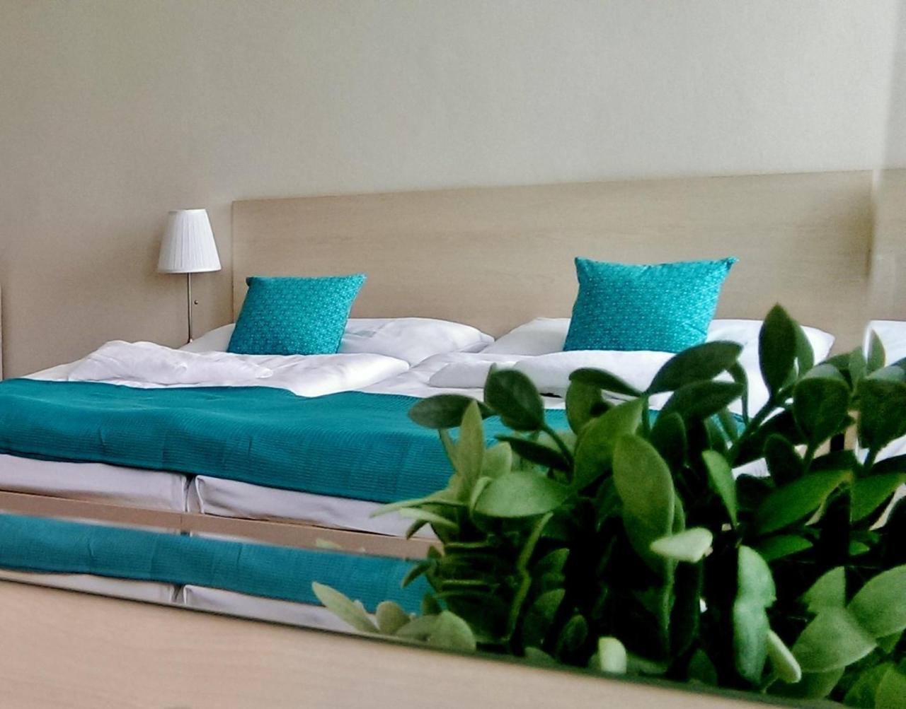 ברנו Hotel Cyro מראה חיצוני תמונה