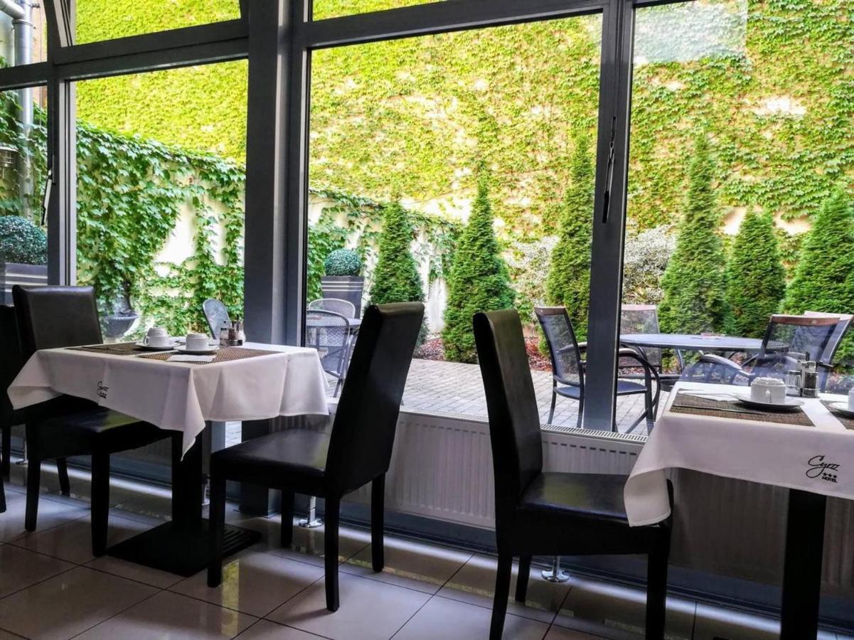ברנו Hotel Cyro מראה חיצוני תמונה